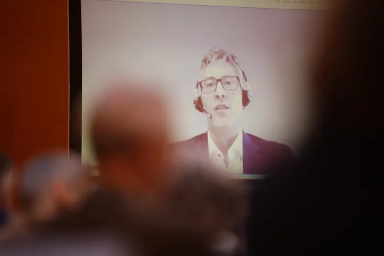 Herbsttagung der württembergischen evangelischen Landessynode im Hospitalhof.