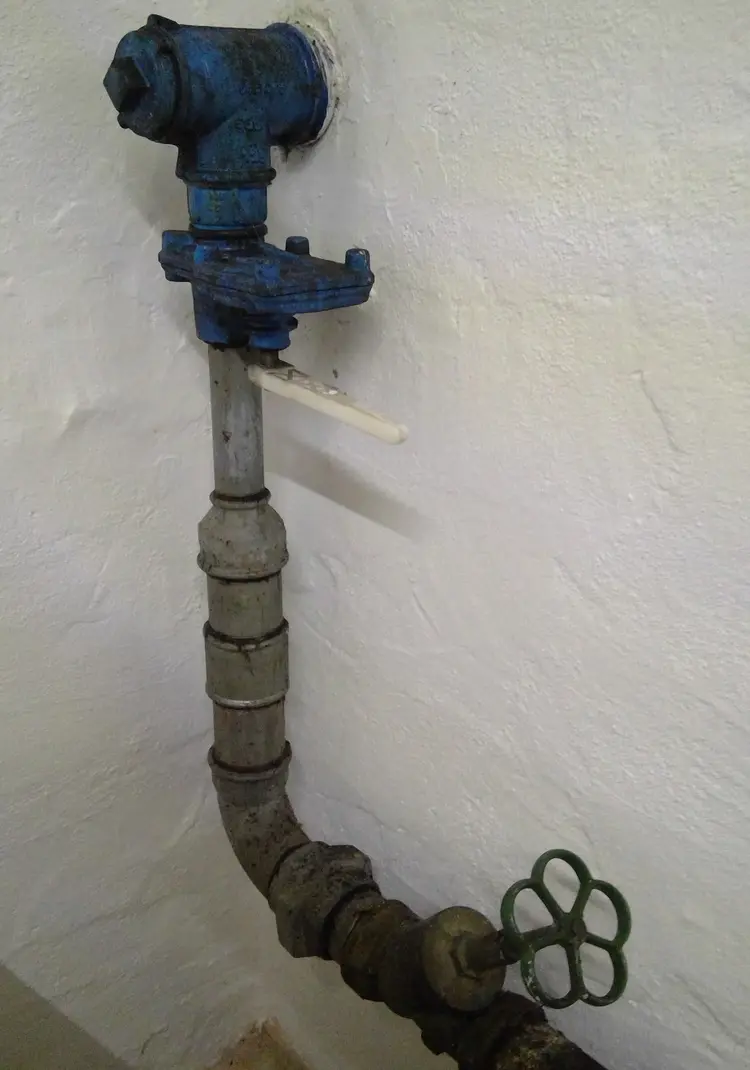 Die Trinkwasseranlage war hygienisch kaum noch zu vertreten.