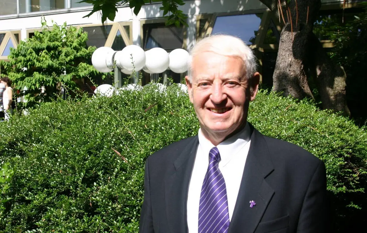 Archivbild aus 2005 von Altlandesbischof Dr. Gerhard Maier