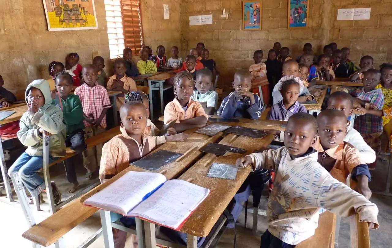 Dank der Mango-Aktion zwischen der evangelischen Kirche in Burkina Faso und dem evangelischen Kirchenbezirk Böblingen werden in dem afrikanischen Land Schulen gebaut und Lehrer finanziert