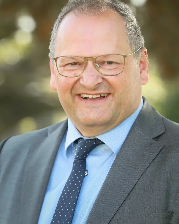 Helmut Dinkel wird zum 1. August 2022 Schulleiter des Ev. Lichtenstern-Gymnasiums in Sachsenheim.