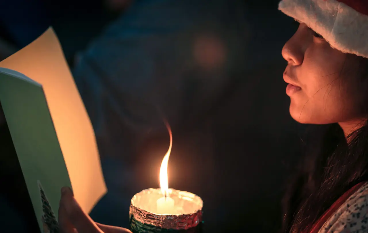 Besinnlich wird es beim ersten Stuttgarter Weihnachtssingen am Nachmittag des vierten Adventssonntags (22. Dezember) im Gazi-Stadion in Stuttgart-Degerloch zugehen (Symbolbild).