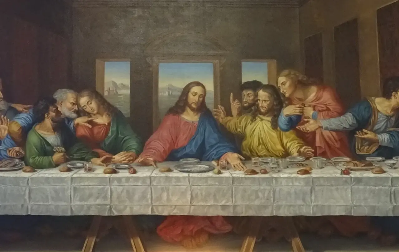 An Gründonnerstag erinnern wir uns an das letzte Abendmahl, das Jesus mit seinen Jüngern feierte.