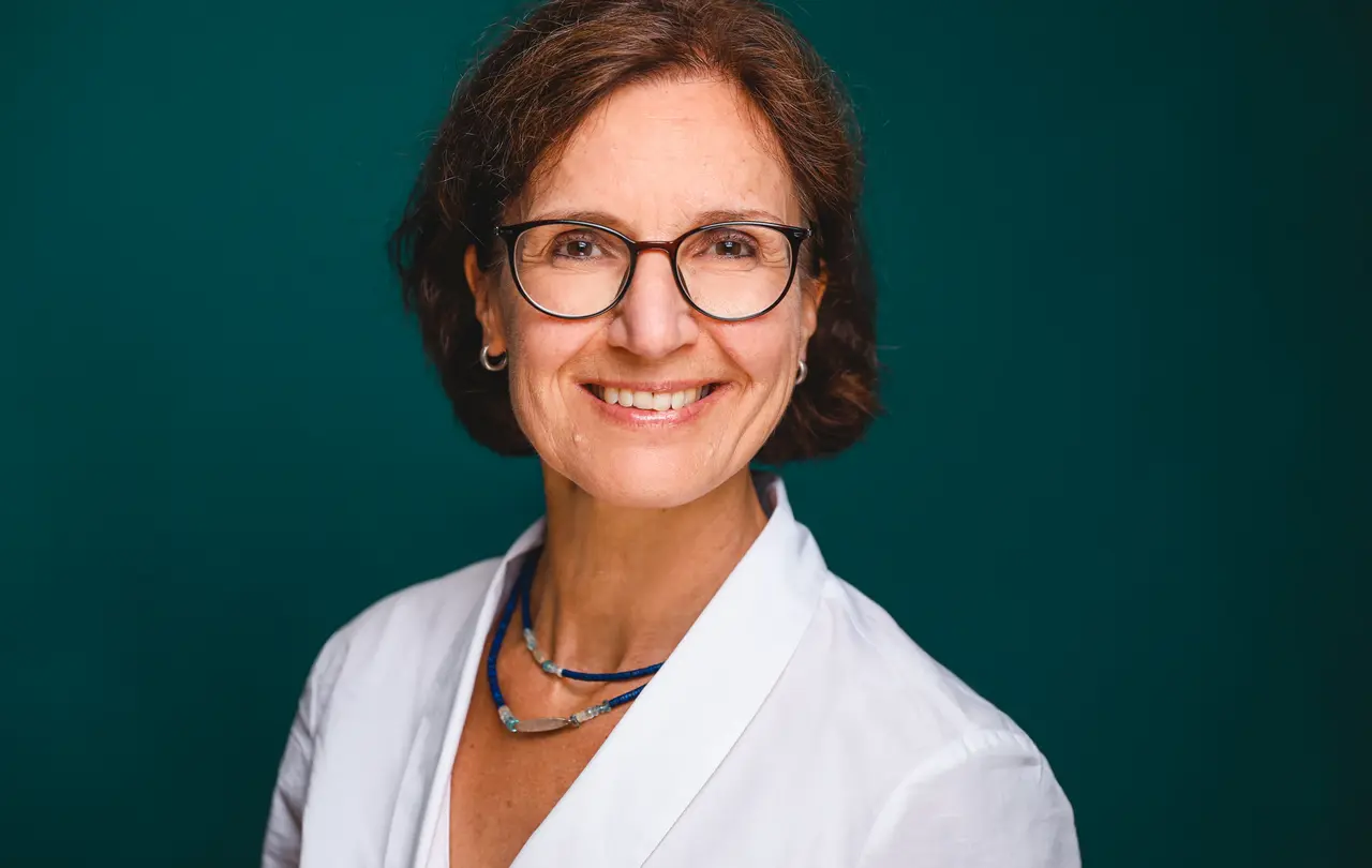 Kirchenrätin Jutta Maurer, Leiterin des Referats Religionsunterricht, Schule und Bildung Kirchenrätin Jutta Maurer möchte in ihrer neuen Aufgabe Religionspädagoginnen und -pädagogen stärken.