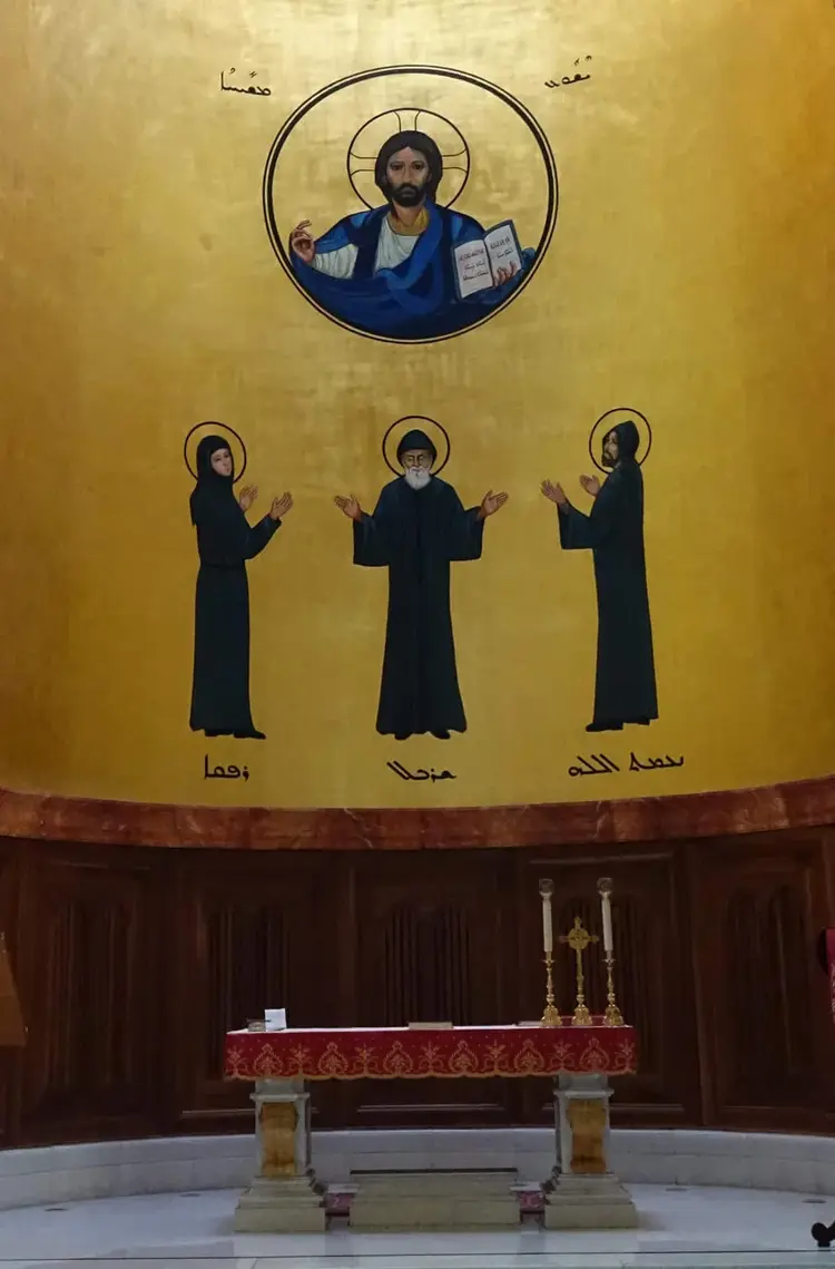 Märtyrerdarstellungen in der maronitischen St. Georgs-Kathedrale von Beirut.