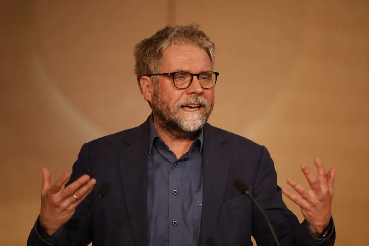 Prof. Dr. Martin Plümicke, stellvertretender Vorsitzender des Rechtsausschusses Prof. Dr. Martin Plümicke, stellvertretender Vorsitzender des Rechtsausschusses