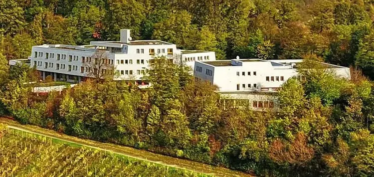 Die Evangelische Tagungsstätte Löwenstein erhält im Sommer eine Chefin: Eva-Maria Bachteler folgt auf Albrecht Fischer-Braun.