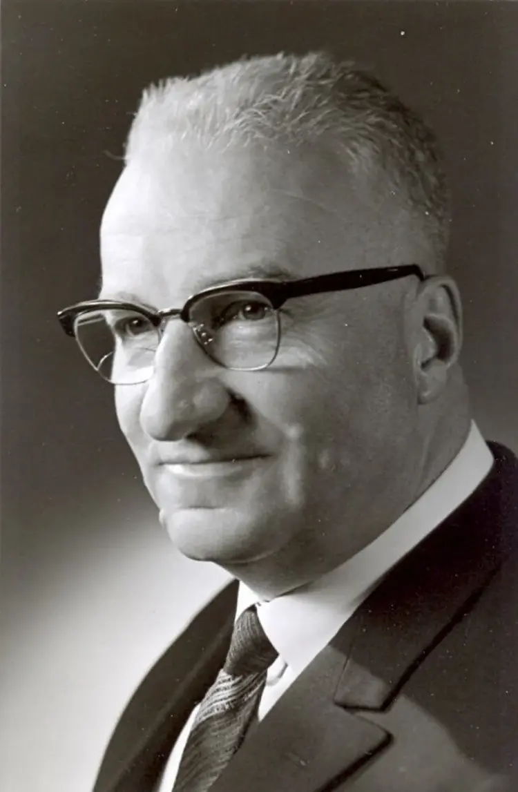 Die Gedenkstätte „Hotel Silber“ würdigt Pfarrer Theodor Dipper, der etlichen Verfolgten in der NS-Zeit das Leben rettete.