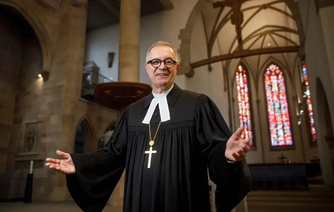 Landesbischof Dr. h. c. Frank Otfried July macht in seiner Predigt deutlich, wie wichtig Weihnachten gerade in diesem Corona-Jahr ist.