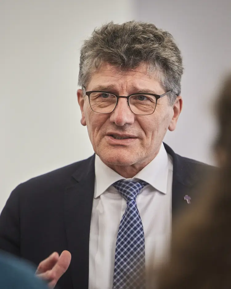 Landesbischof Ernst-Wilhelm Gohl Landesbischof Ernst-Wilhelm Gohl