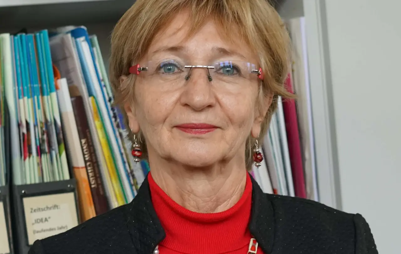 Annette Kick Annette Kick.