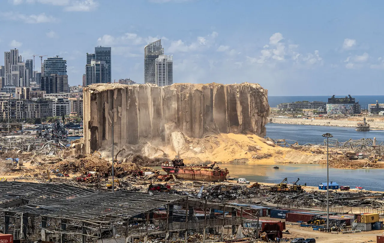 Am 4. August 2020 explodierten im Hafen von Beirut Lagergebäude. Die Katastrophe vertiefte die Krise weiter, in der der Libanon seit Jahren steckt.