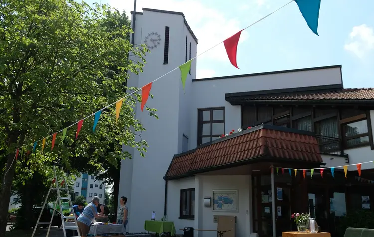 Das ehemalige Gemeindezentrum, in dem sich die Familienkirche befindet.