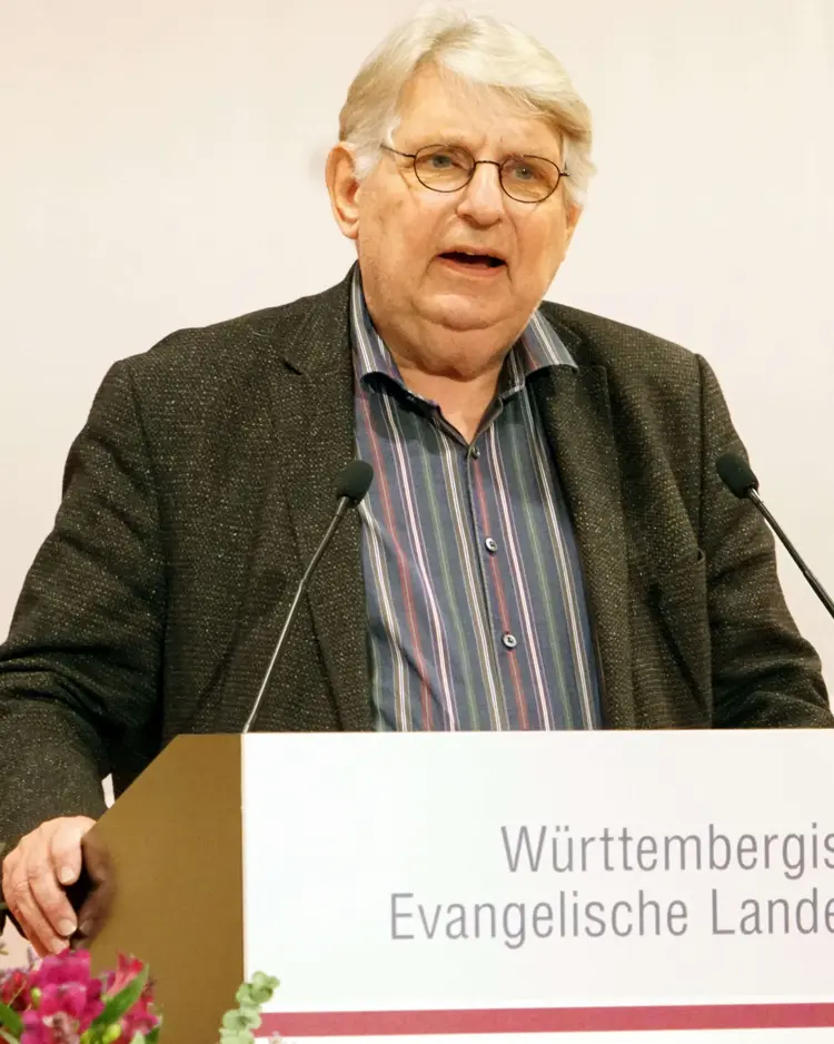 Alterspräsident Dr. Harald Kretschmer.