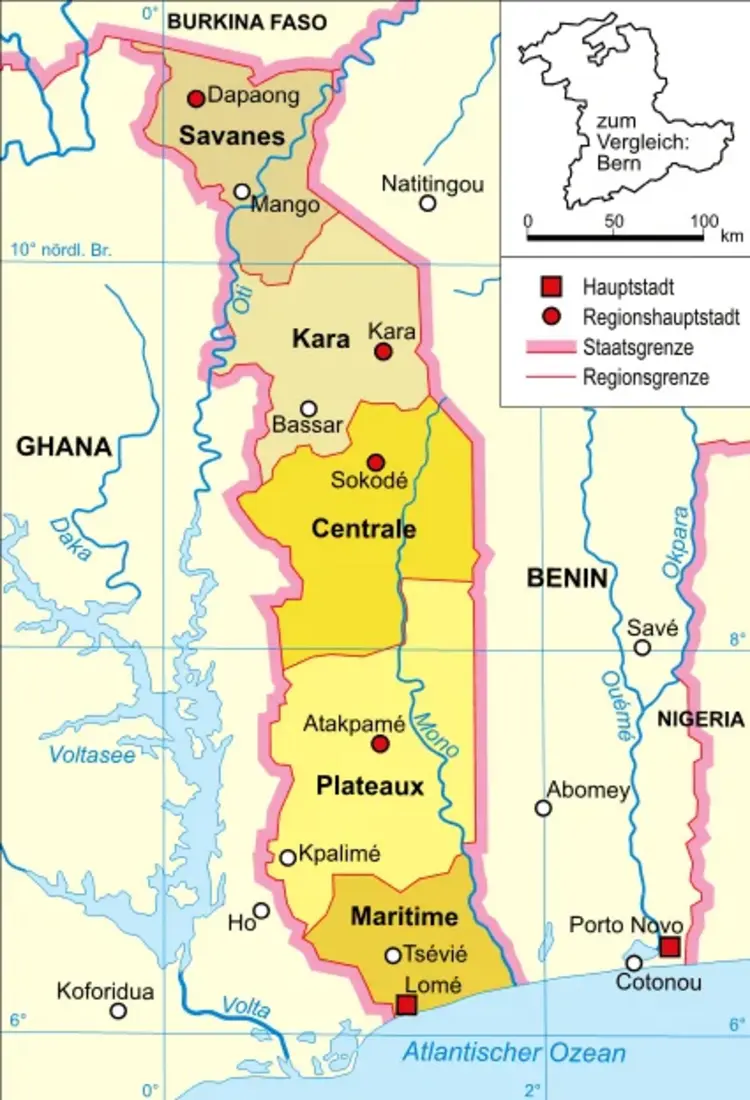 Kpalimé, wo die „Association Germano-Togolaise“ ihren Sitz hat, befindet sich im Südwesten des kleinen afrikanischen Staates Togo, der mit knapp 57.000 Quadratkilometern Fläche etwa so groß wie Hessen und Nordrhein-Westfalen zusammen ist. Knapp acht Millionen Menschen leben in Togo.