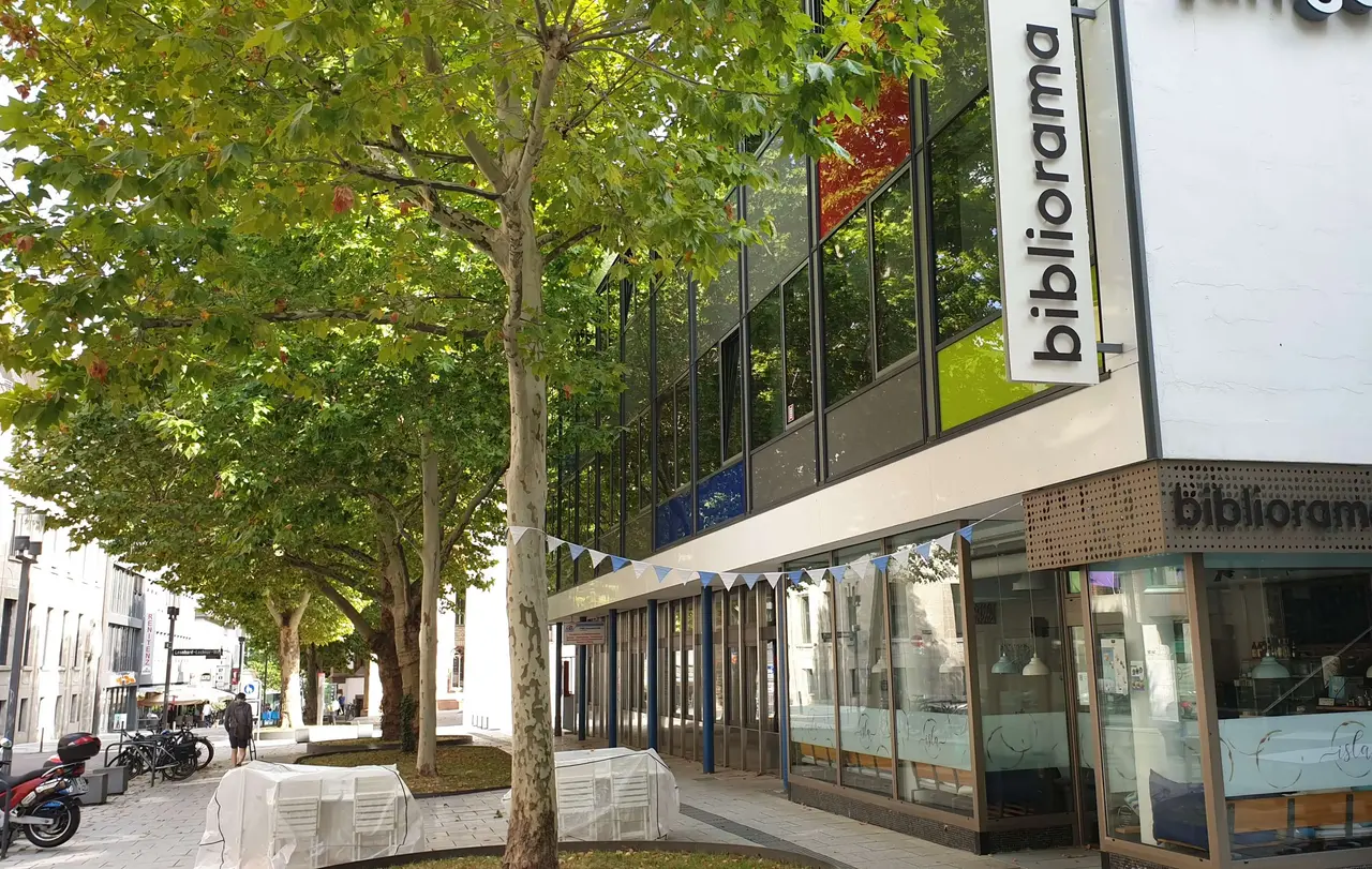 Das „bibliorama“ in der Stuttgarter Büchsenstraße - direkt zwischen Hospitalhof und Liederhalle - ist von 15. Mai an wieder geöffnet. Zumindest für Einzelpersonen, Duos und Familien.