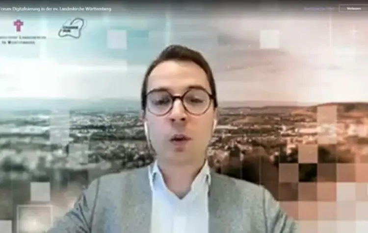 Dr. Malte Frederik Möller berichtet von seinen Erfahrungen mit Change-Prozessen hin zu New-Work-Modellen.