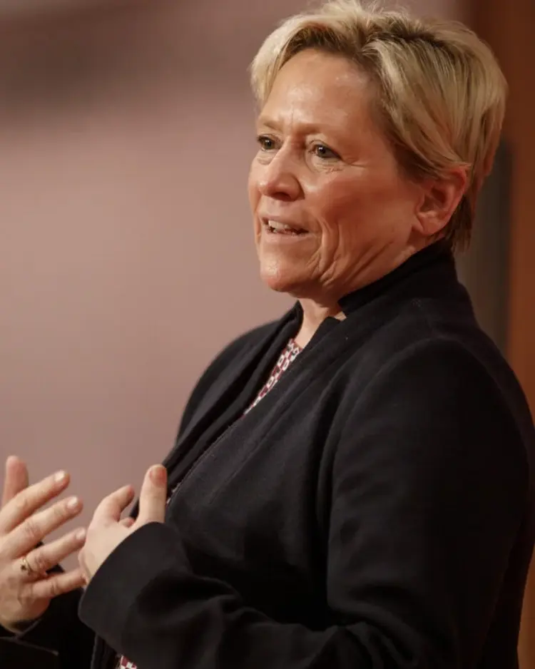 Kultusministerin Dr. Susanne Eisenmann