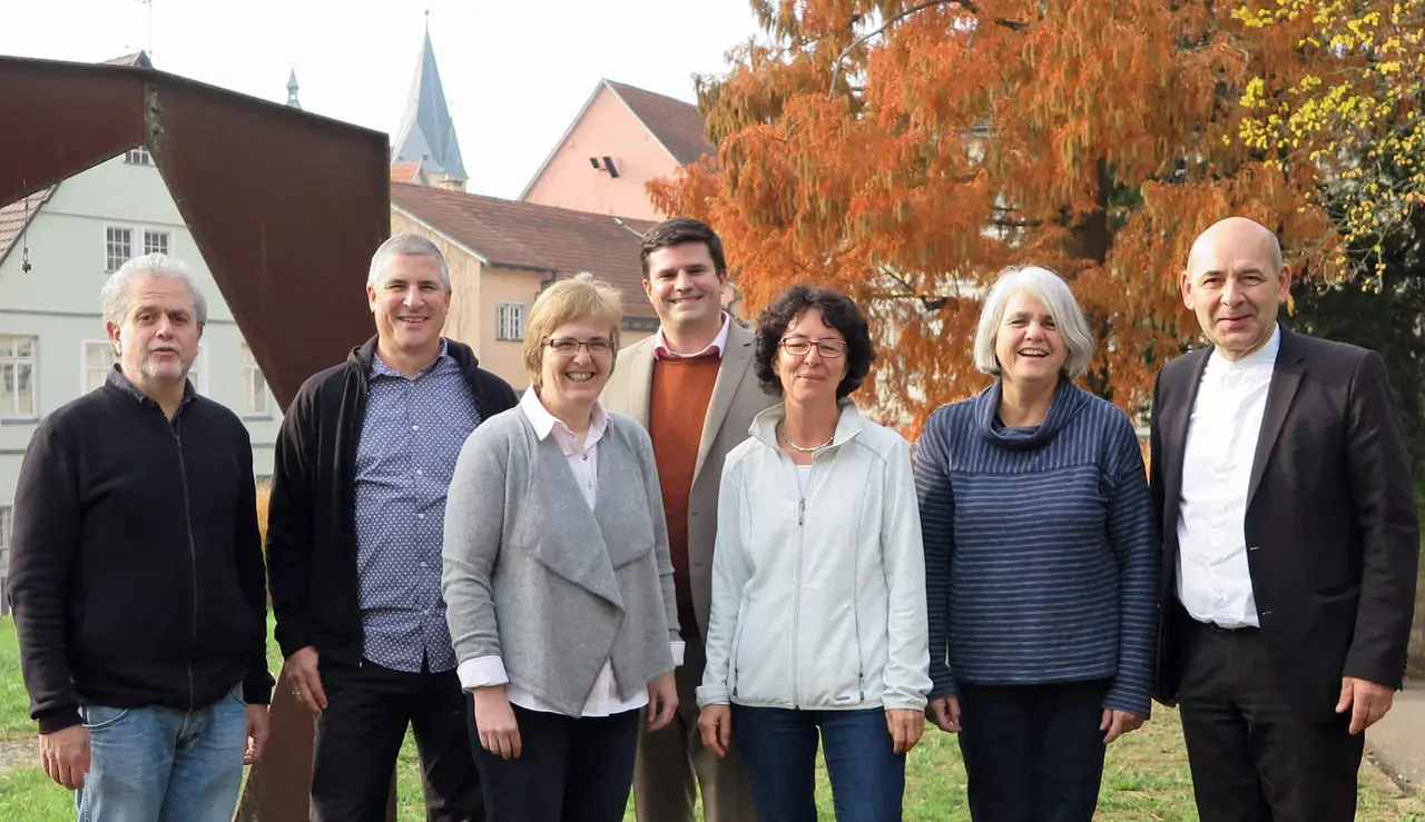 Vertreter der 3 geförderten Projekte. Ulrich Enderle, Michael Weisbach, Sabine Nollek, Enno Knospe, Gabriele Deutschmann, Ulrike Sämann, Bernd Weißenborn (v.l.)