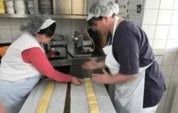 Die Küchen-Crew von Schloss Beilstein wird am Sonntag, 24. November, ein leckeres CO2-Dinner vorbereiten (Archivfoto).