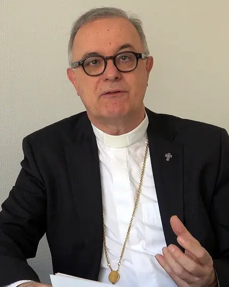 Landesbischof Dr. h. c. Frank Otfried July.