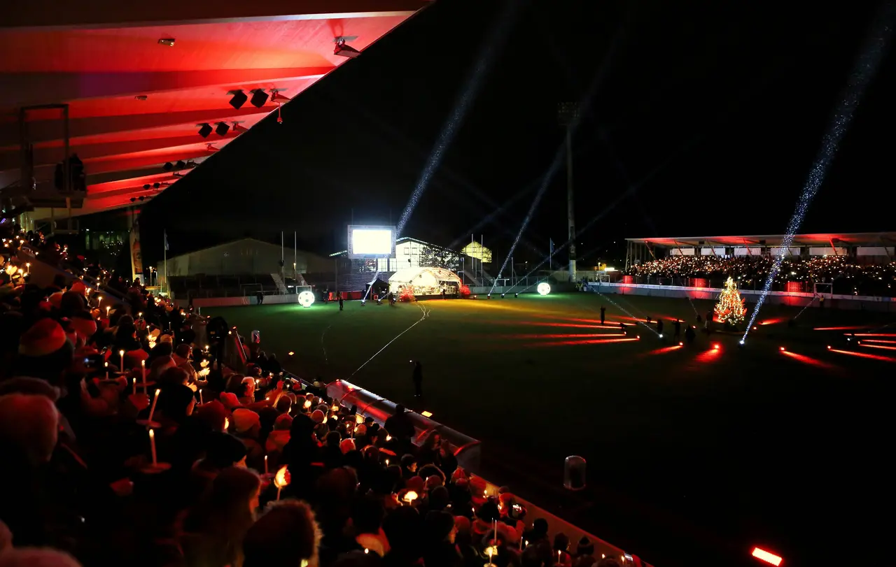 Tolle Stimmung im Gazi-Stadion auf der Waldau.