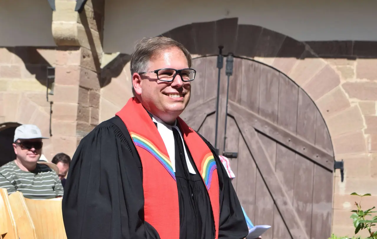 Kirche mit Kindern hat eine Botschaft und Rituale, die Halt geben, so Markus Grapke.