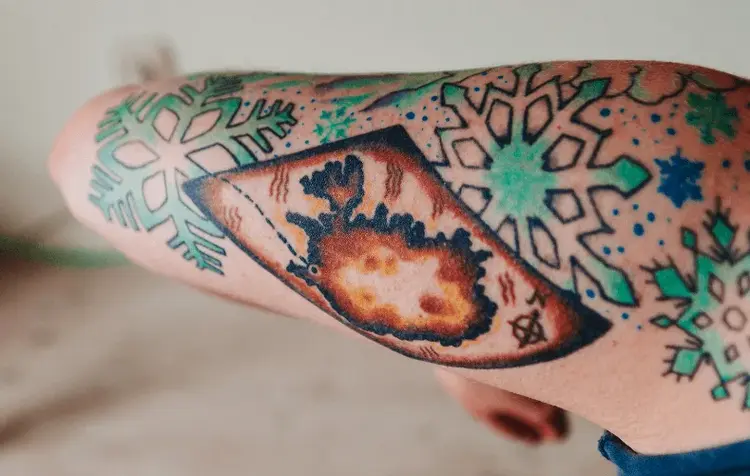 Nicht jeder, der einen Herzschrittmacher oder ein Tattoo hat muss notwendigerweise auch ein Transhumanist sein.