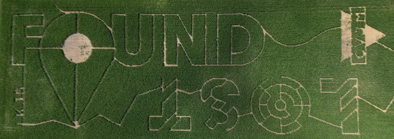 Lost &amp; Found – Maislabyrinth des CVJM Flacht