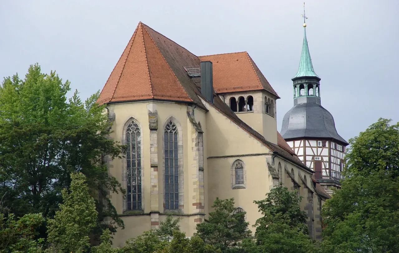 Einen ihrer Pfingstgottesdienste feiert die Evangelische Stiftskirchengemeinde in Backnang diesmal im Autokino.