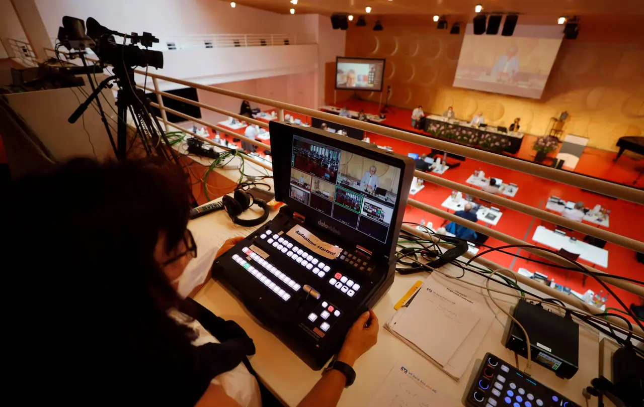 Die Landessynode tagte hybrid - ein großer Teil der Synodalen nahm digital Teil.