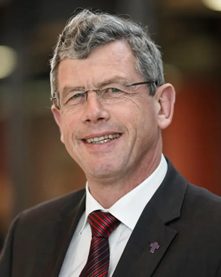 Oberkirchenrat Professor Ulrich Heckel, Theologie-Dezernent der Evangelischen Landeskirche in Württemberg.