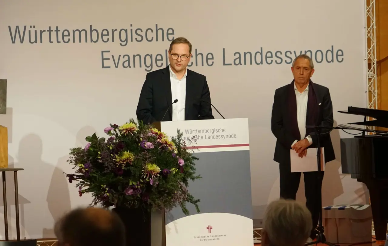 Dr. Friedemann Kuttler und Peter Reif berichteten vonder EKD-Synode.