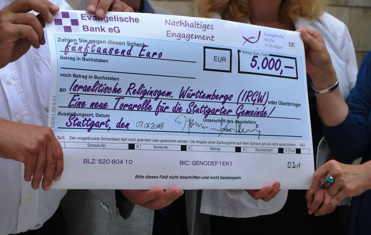Scheckübergabe