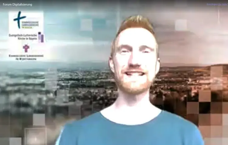 Dr. Nico Friederich erklärte die erste Phase des Projekts Digitale Mustergemeinde.