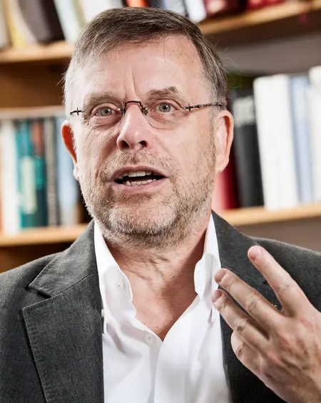 Prof. Dr. Gunter Dueck