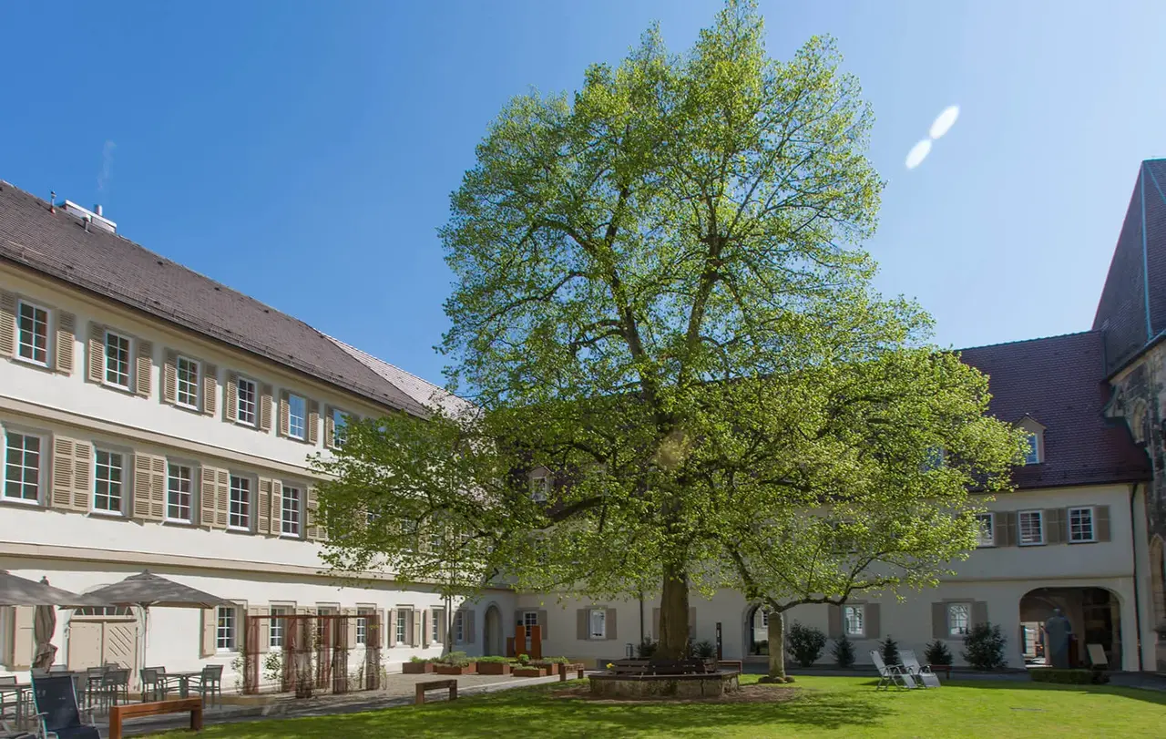 Der Innenhof des Stifts Urach