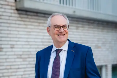 Eckart Schultz-Berg, Dekan in Stuttgart Bad Cannstatt