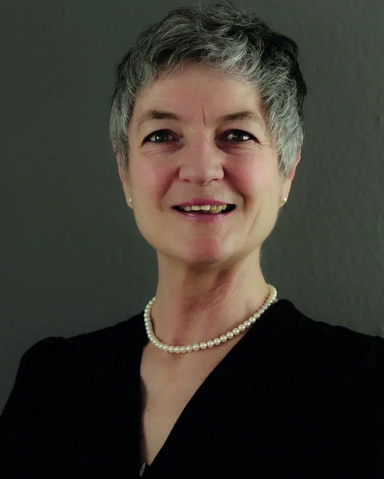 Oberkirchenrätin Carmen Rivuzumwami Oberkirchenrätin Carmen Rivuzumwami.