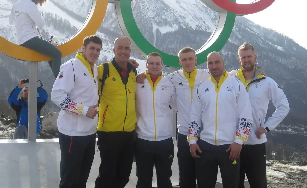 Thomas Weber mit dem deutschen Bob-Team 2014 bei den olympischen Winterspielen in Sotschi, Russland.