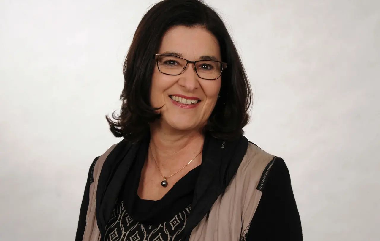 Für Elke Theurer-Vogt sollte sich Religionsunterricht ganz an den Bedürfnissen von Kindern und Jugendlichen orientieren.