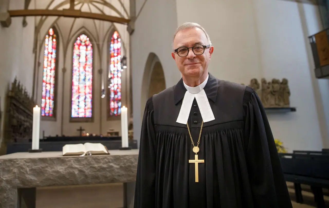 Der württembergische Landesbischof Dr. h. c. Frank Otfried July wird am 1. März zum Auftakt der Fastenpredigtreihe in Neuendettelsau predigen (Archivfoto).