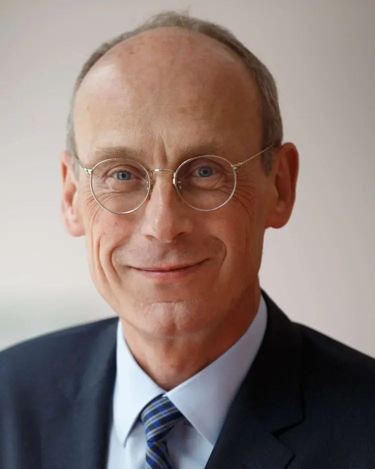 Oberkirchenrat Dr. Michael Frisch, Rechtsdezernent der Evangelischen Landeskirche in Württemberg.