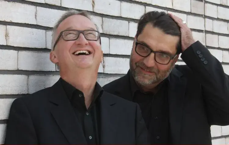 „Die Vorletzten": Der Stuttgarter Stadtdekan Søren Schwesig und der Ulmer Münsterpfarrer Peter Schaal-Ahlers treten mit ihrem neuen Kabarettprogram in Dortmund auf.