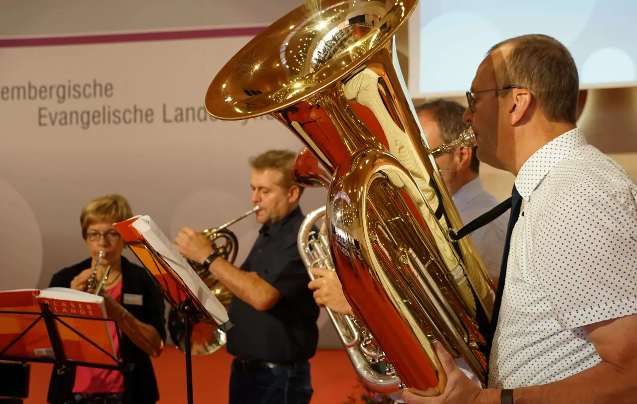 Musikalische Einstimmung auf den dritten und letzten Tag der Synode.