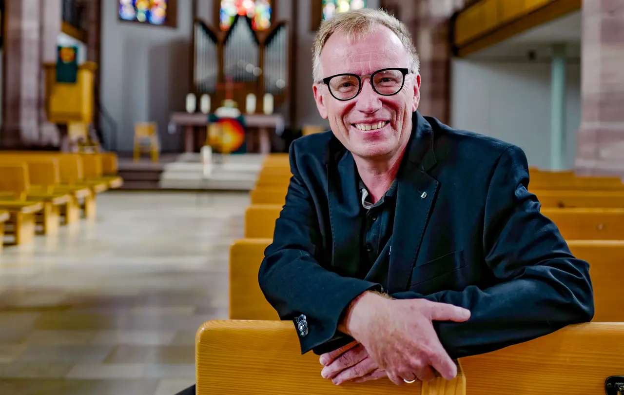 „Unsere Stärke ist die Authentizität, das bekannte Gesicht, die face-to-face-Kommunikation und die Zusammenarbeit in der Gemeinde, in der jede und jeder seine Gaben einbringt“, sagt Ralf Albrecht.