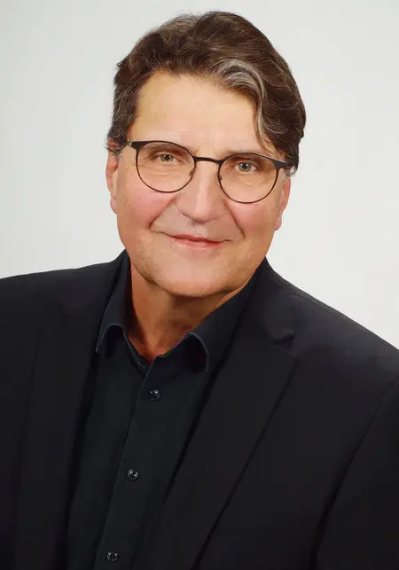 Pfarrer Peter Schaal-Ahlers