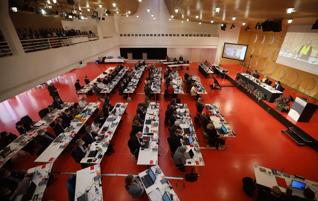 Am ersten Tag der Frühjahrssynode steht die Wahl des neuen Landesbischofs oder Landesbischöfin auf der Tagesordnung im Hospitalhof.