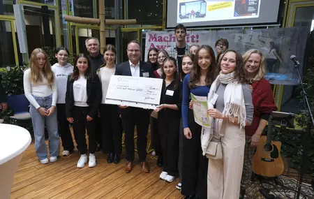 Schülerinnen und Schüler des Friedrich-von Alberti-Gymnasiums Bad Friedrichshall erarbeiteten eine Neuinterpretation der Johannespassion.