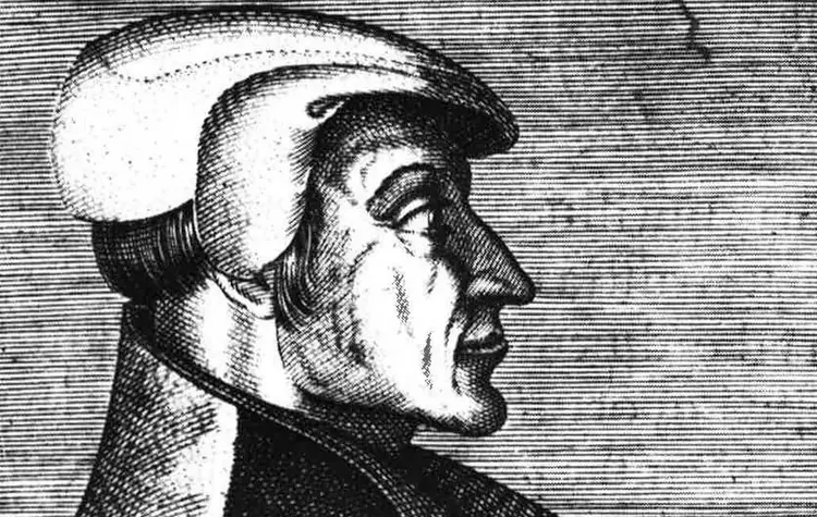 Während Schnepf das Land von Stuttgart aus „unter der Staig“ reformiert, tut dies Ambrosius Blarer von Tübingen aus „ober der Staig“.